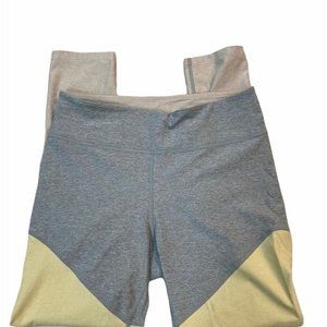 OUTDOOR VOICES 7/8 Springs Color Block Leggings. Size L